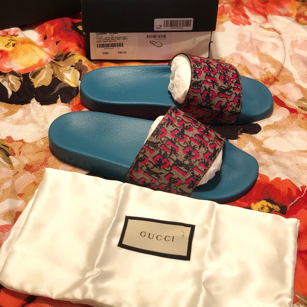 Wolf Gucci slides